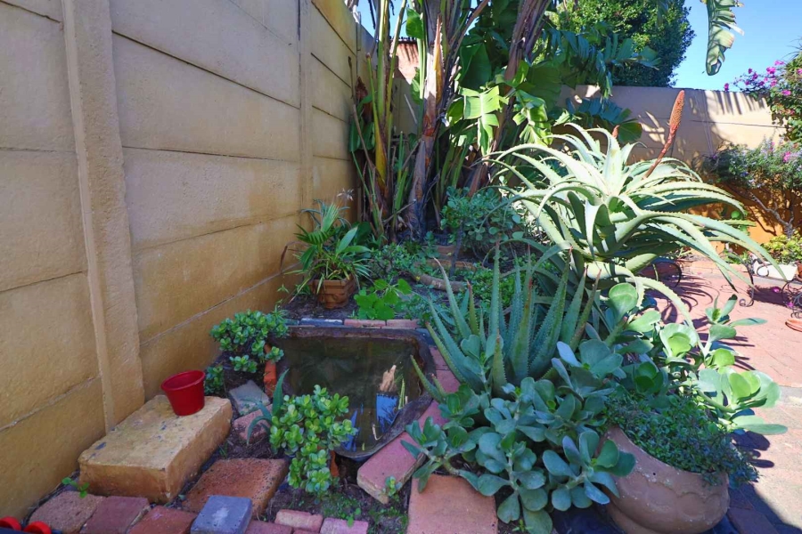 3 Bedroom Property for Sale in Parklands Western Cape